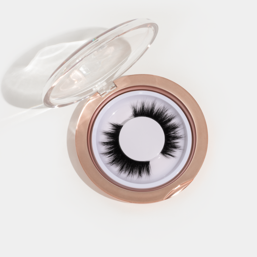 Confident False Eyelash | Ela Cosmetics