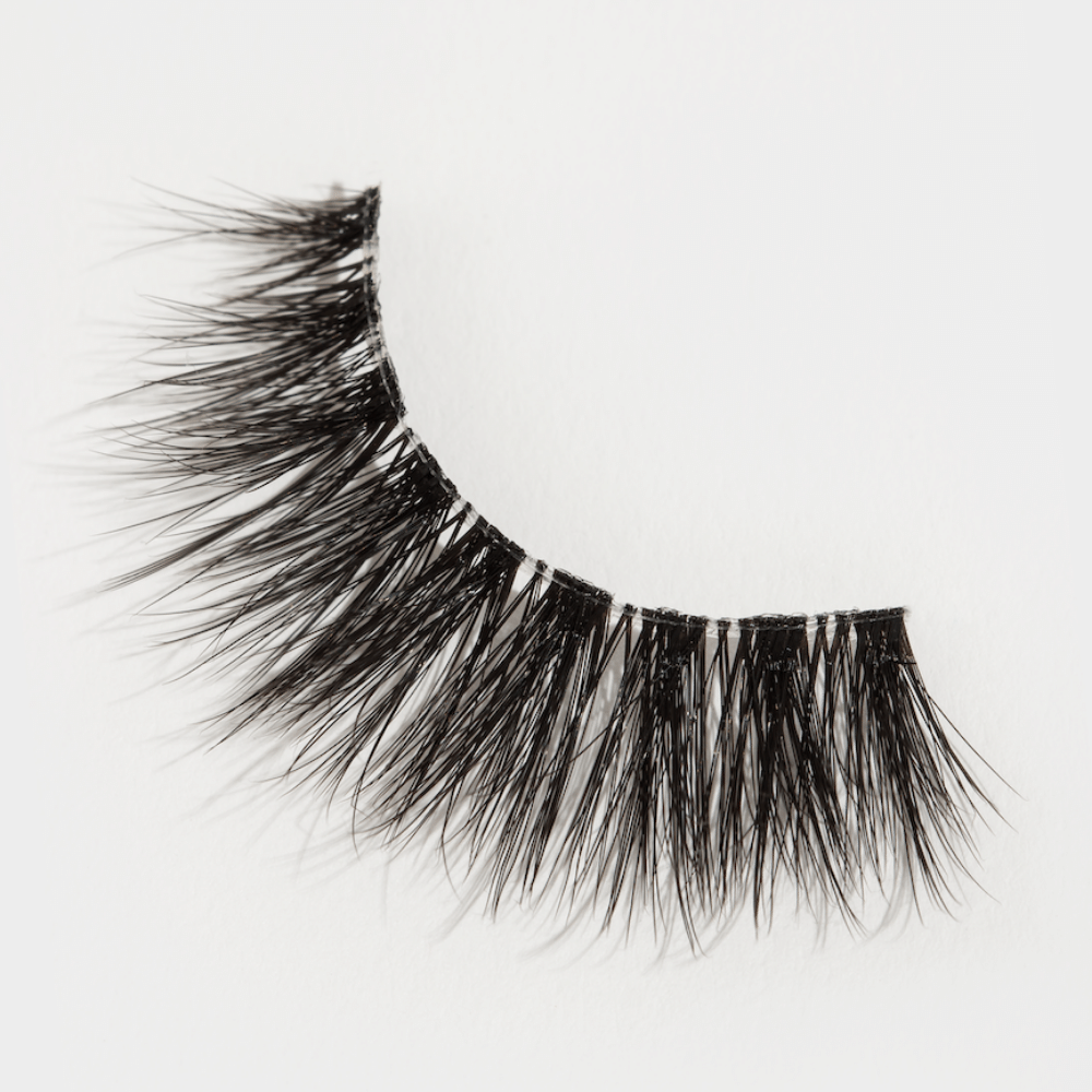 Dazzling False Eyelash | Ela Cosmetics